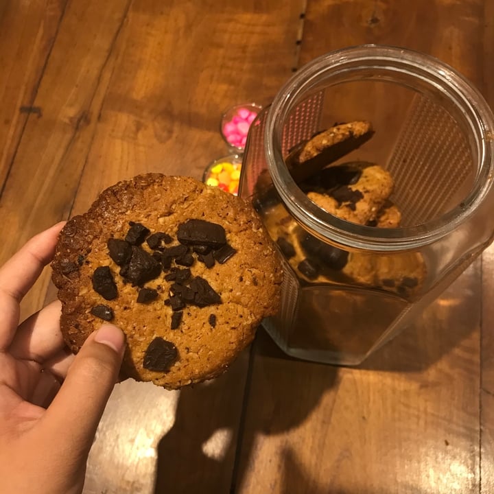 photo of The VOV (VoV 7) chocolate chip cookie shared by @kuenzangpalmo on  14 Feb 2020 - review