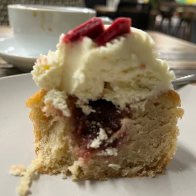 Photo of the dish “White Chocolate Raspberry Mudcake”