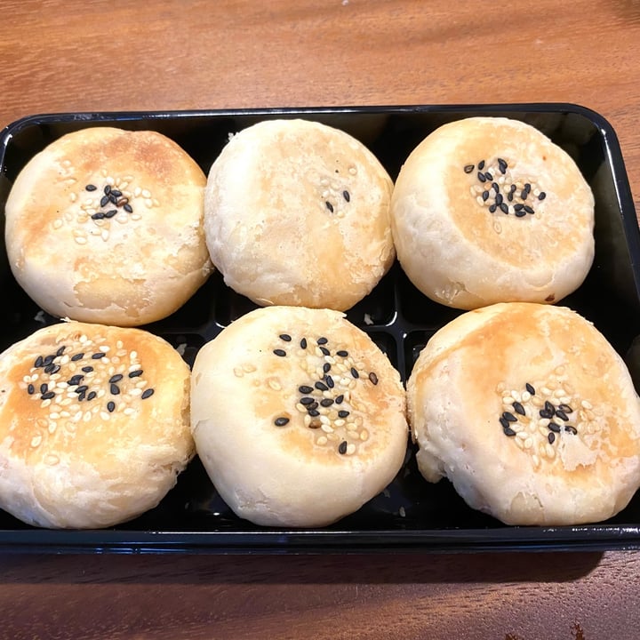 photo of Nature Vegetarian Delights Handmade Tau Sar Piah shared by @lynnyap8888 on  02 Mar 2022 - review