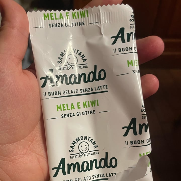 review photo of Sammontana 6 stecchi frutti rossi, pesca, mela e kiwi shared by @martinacento on 01 Jul 2022 - review