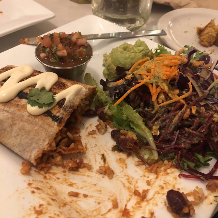 review photo of Aux Vivres Plateau Mexicali Burrito shared by @erikatengesdal on 28 Dec 2019 - review