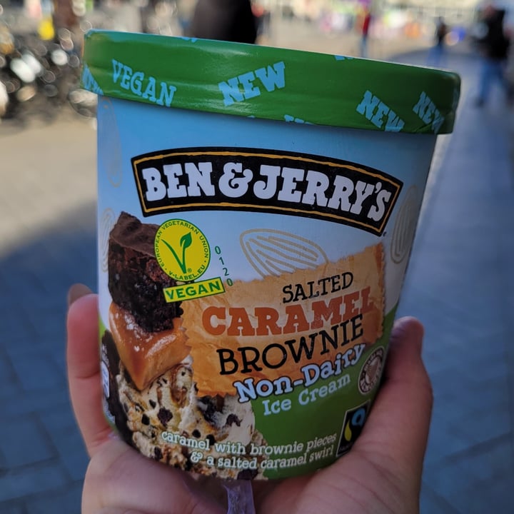 photo of Ben & Jerry Ben And Jerry. shared by @marghegreen on  15 Mar 2022 - review