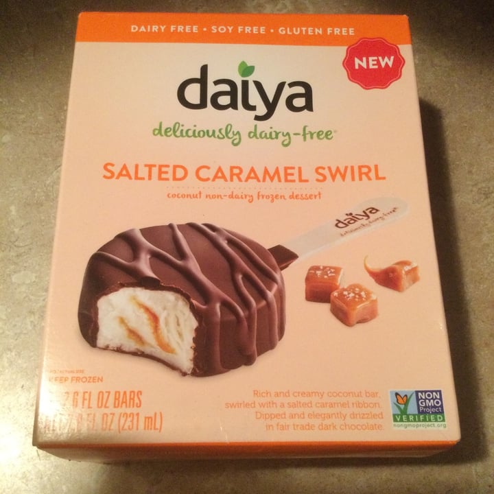 review photo of Daiya Salted Caramel Swirl coconut non-dairy frozen dessert shared by @pattyrf on 15 Sep 2021 - review