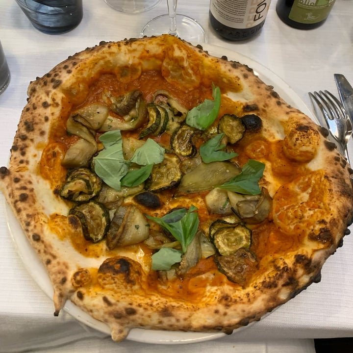review photo of Regina Margherita Pizza Sapore Contadino (senza fiordilatte) shared by @saralauriola on 18 Aug 2022 - review