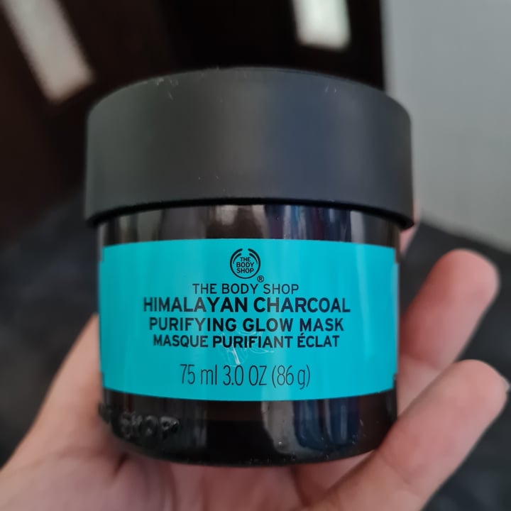 review photo of The Body Shop Himalayan Charcoal Purifying Glow Mask shared by @monisha15 on 22 Mar 2021 - review