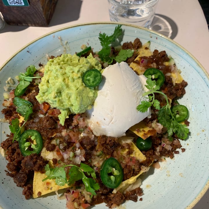 photo of Jackson’s Real Food Market Bryanston Plant based Nachos shared by @victorialynch on  15 Feb 2022 - review