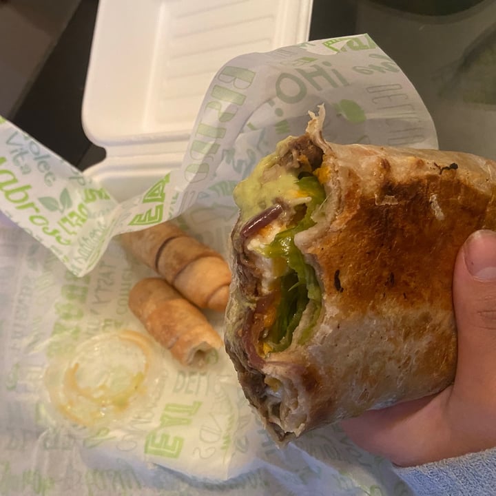 review photo of Burrito Vegano - Maipú (Sólo Delivery) Buerrito El Mero, Tequeños De Queso shared by @meliromi-u on 05 Aug 2021 - review