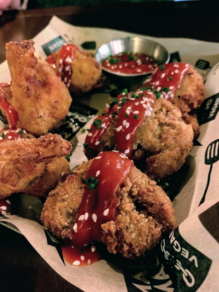 photo of Mad Mad Vegan Homemade Buffalo Coli Wings shared by @pokarmlove on  14 Jan 2020 - review