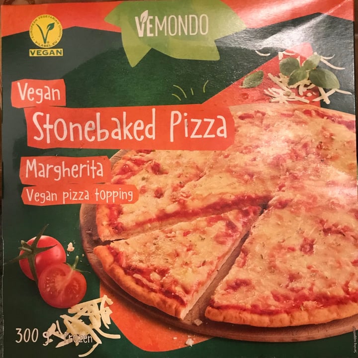 photo of Vemondo Stonebaked Margherita shared by @lakoalabooty on  05 Aug 2021 - review