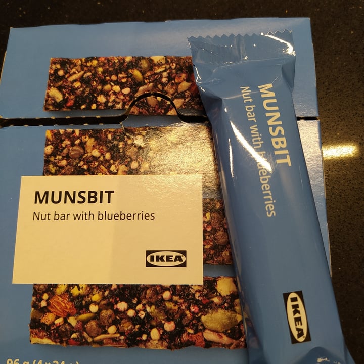 photo of Ikea Munsbit Nut Bar with Blueberries shared by @alexxxxxx on  09 May 2021 - review