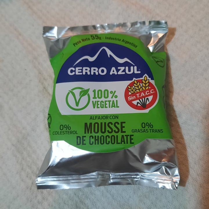 review photo of Cerro Azul Alfajor Mousse de Chocolate shared by @alejandradaiana on 14 May 2022 - review