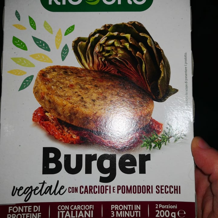 photo of Kioene Burger ai carciofi e pomodori secchi shared by @nass on  13 Mar 2022 - review