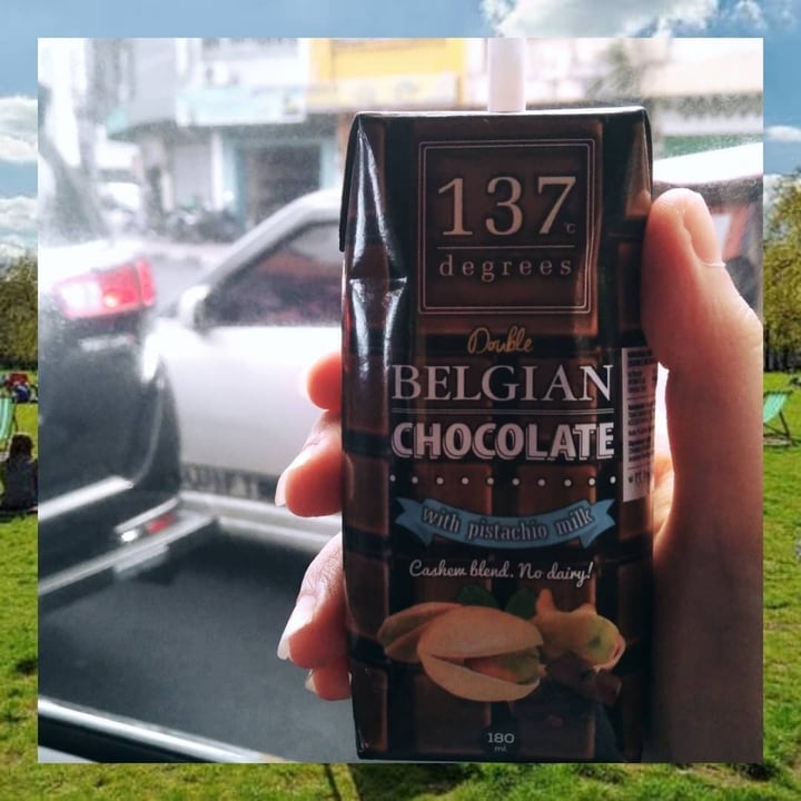 photo of 137 degrees Double Belgian Chocolate with Pistachio Milk shared by @minyowijaya on  17 May 2020 - review