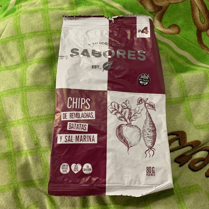 photo of Nuestros Sabores Chips de Remolacha, Batata y Sal Marina  shared by @lauravegana1991 on  16 Jul 2021 - review