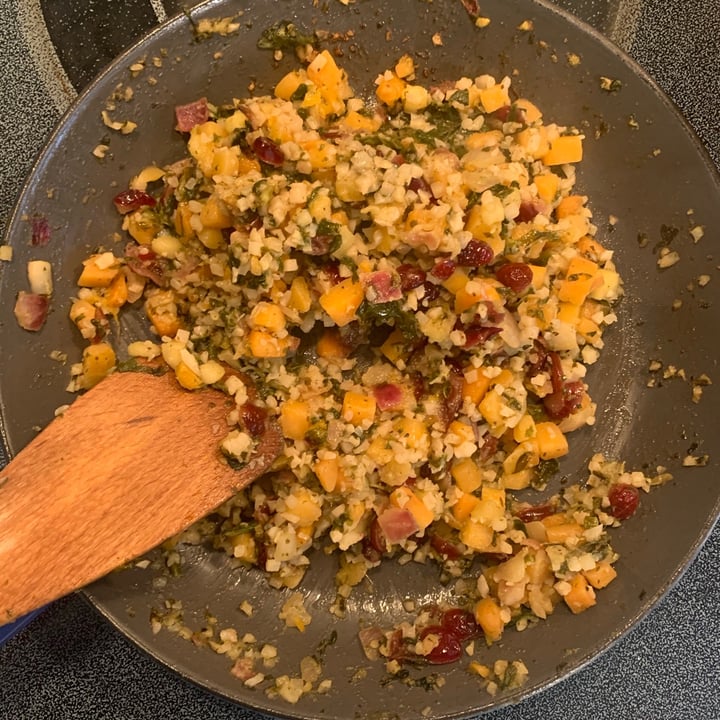 review photo of Tattooed Chef Riced Cauliflower Winter Blend shared by @pandatamzy on 07 Jan 2021 - review