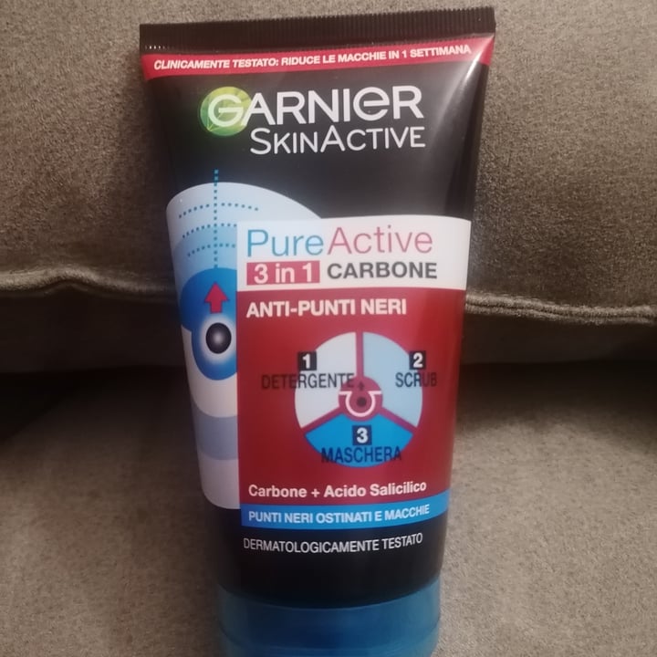 photo of Garnier Pure Active shared by @giugia87 on  11 May 2022 - review