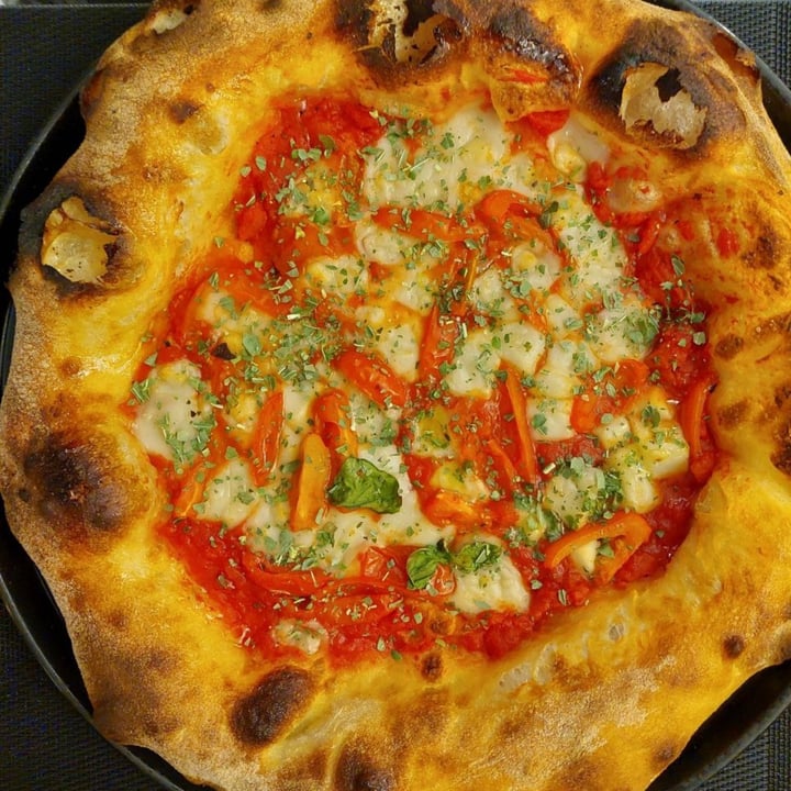 photo of Pizzeria "I Partenopei" Brescia Vegan DOC shared by @criscros on  07 Apr 2022 - review