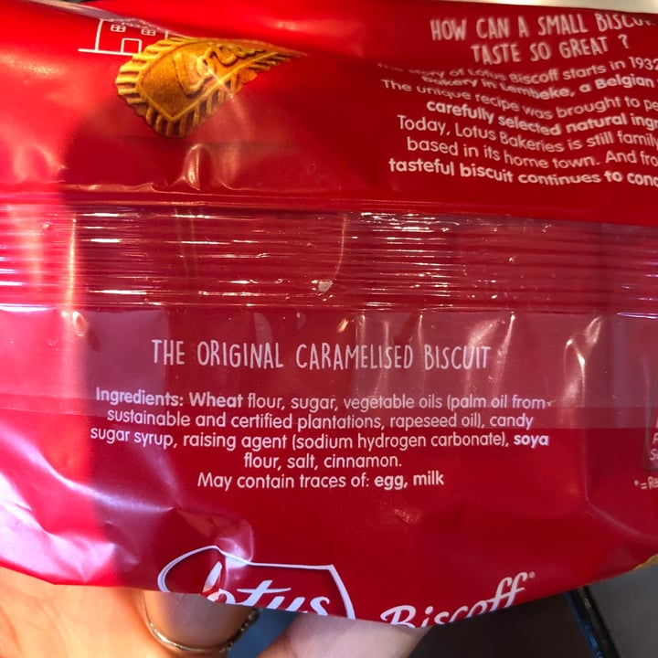 photo of Lotus Biscoff Lotus Biscoff Original Cookies shared by @southernveganupnorth on  17 Oct 2020 - review