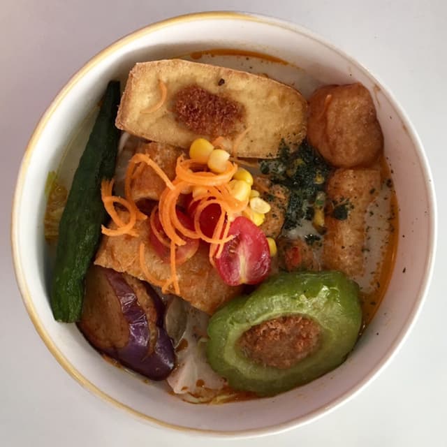 Foto do prato “Laksa YTF with La Mian”