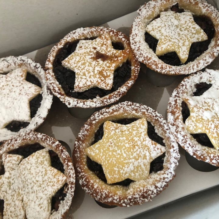 photo of Herbivorous Mince pies shared by @ildsarria on  23 Dec 2020 - review