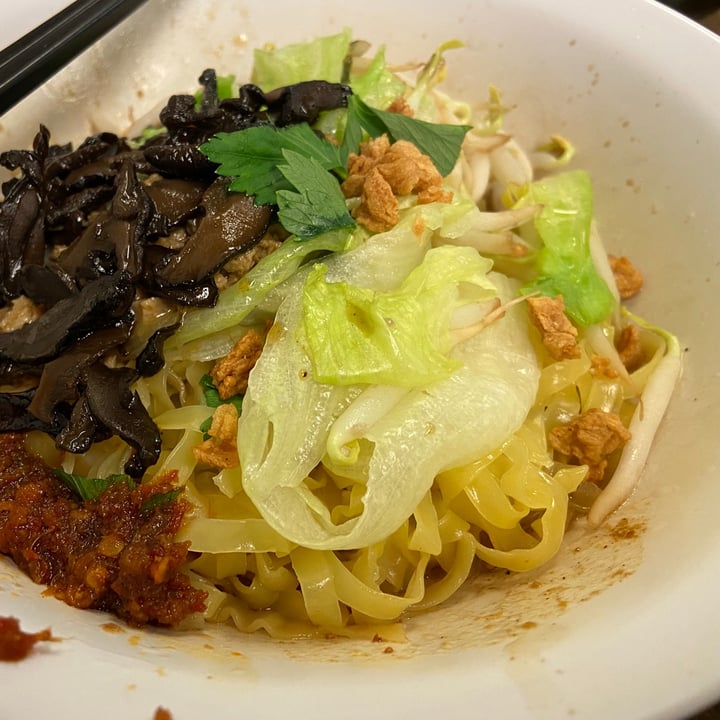 photo of Pine Tree Cafe Mushroom Minced Meat Noodles (Dry) shared by @hengguanhou on  25 Sep 2021 - review