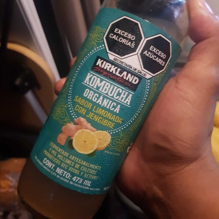 photo of Kirkland Signature Organic Ginger Lemonade Kombucha shared by @unidad-animal on  29 Jun 2021 - review