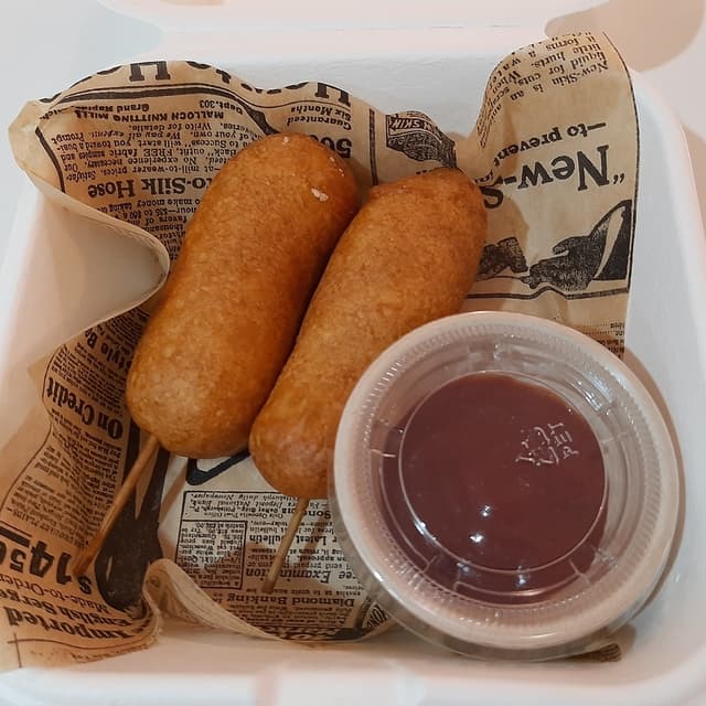 Photo du plat “Corn dogs”