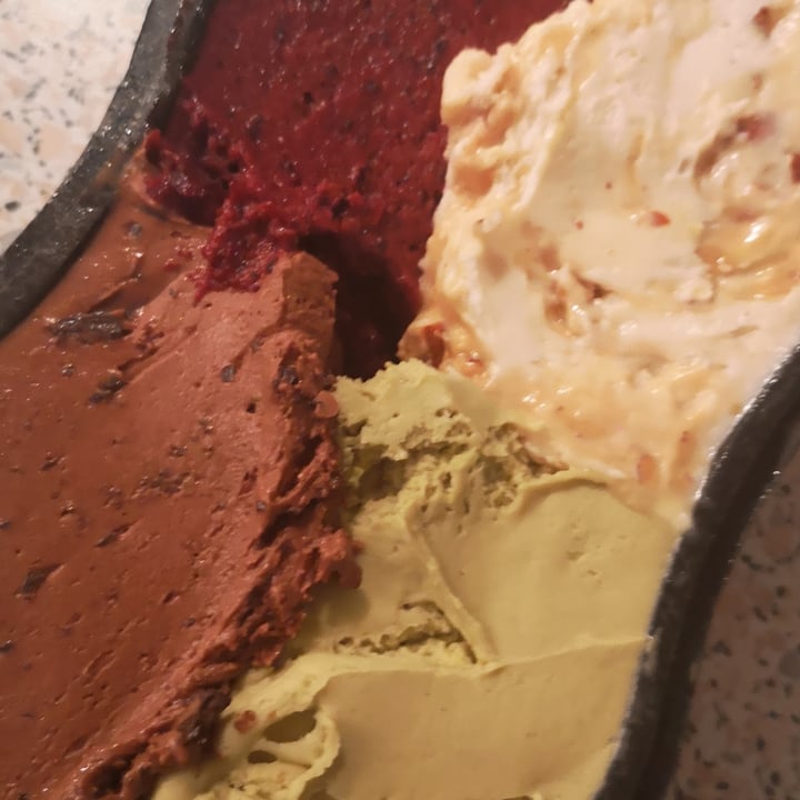 review photo of Gelateria Lapecoranera Gelato all'acqua shared by @catebuttu on 30 Nov 2021 - review