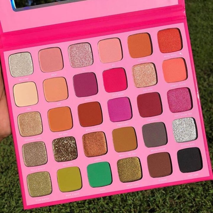 review photo of Morphe Morphe X Jeffree Star Palette shared by @raffaelo on 25 May 2020 - review