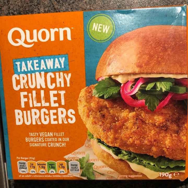 photo of Quorn Crunchy Fillet Burgers shared by @saracdp on  15 Apr 2022 - review