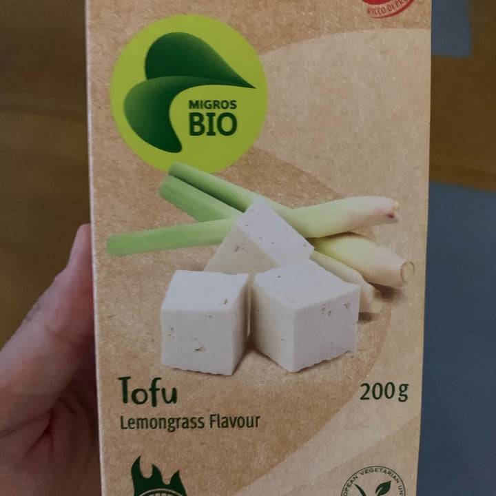 review photo of Migros Bio tofu lemongrass shared by @agn on 01 Aug 2022 - review