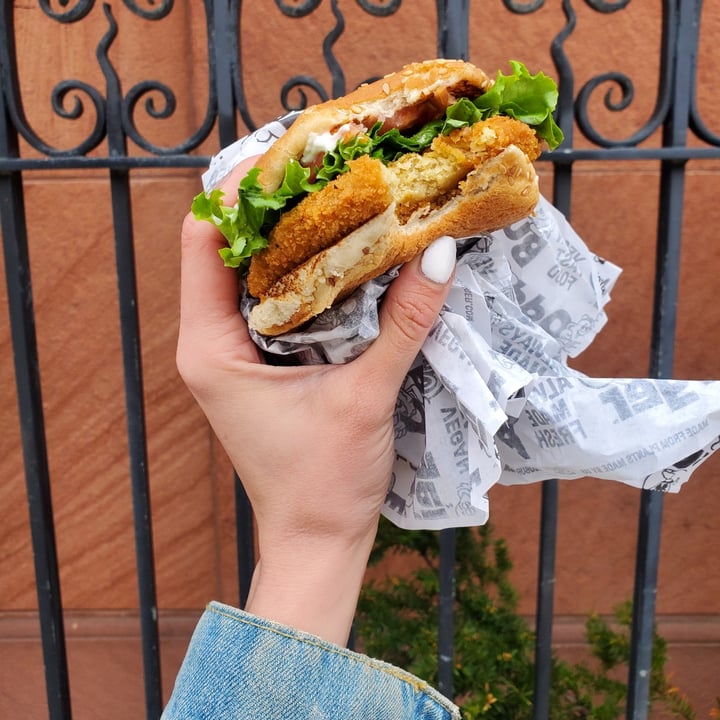 photo of Odd burger Crispy Chickun shared by @candice127 on  25 Mar 2022 - review