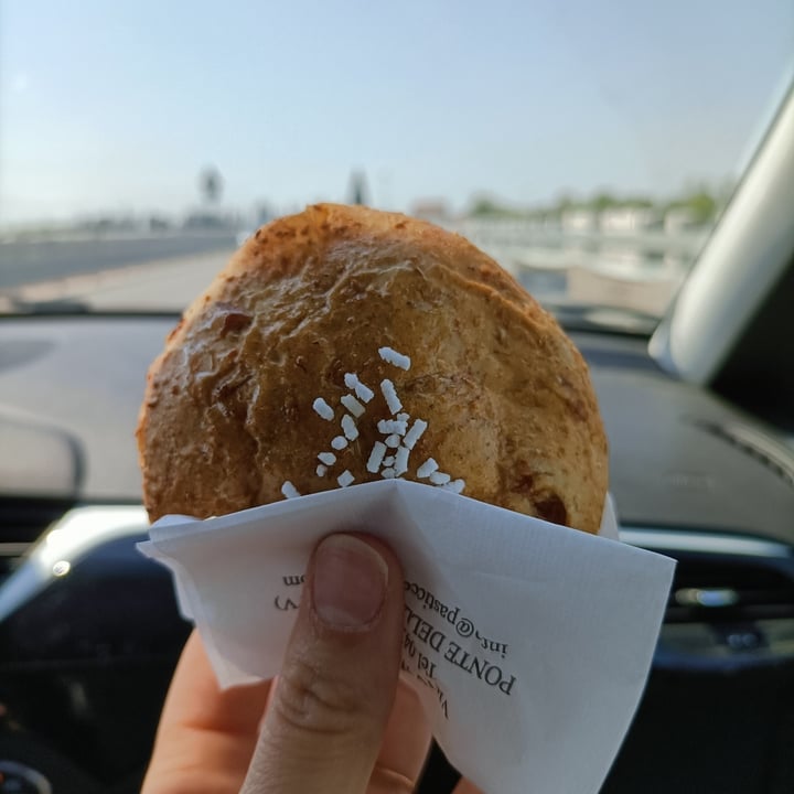 photo of Pasticceria Ducale Brioche vegana shared by @laura1990 on  30 Apr 2022 - review