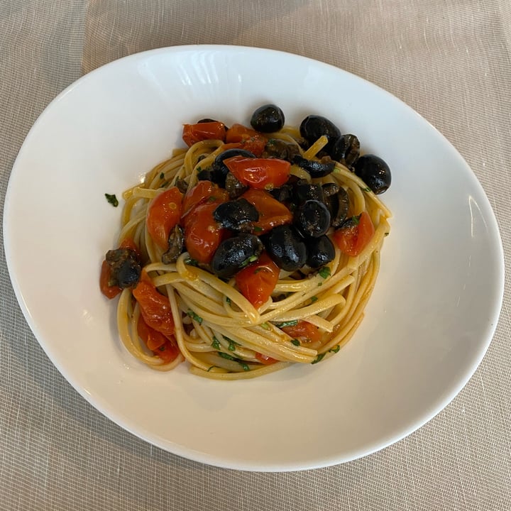 photo of Il Posocchino Spaghetti con pomodorini e olive shared by @clara1999 on  09 Jun 2022 - review