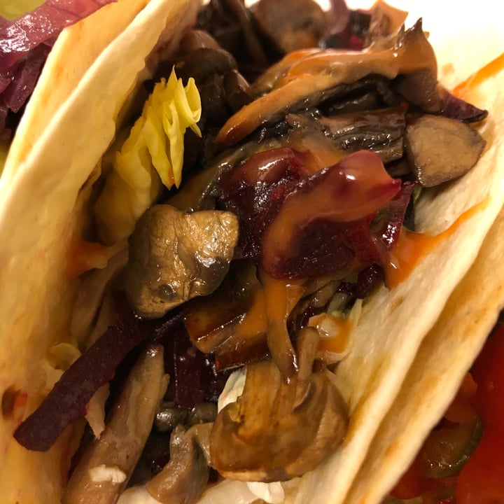 photo of Para Todos TN Tris di tacos vegani shared by @piccolacucinadicasa on  10 Dec 2021 - review