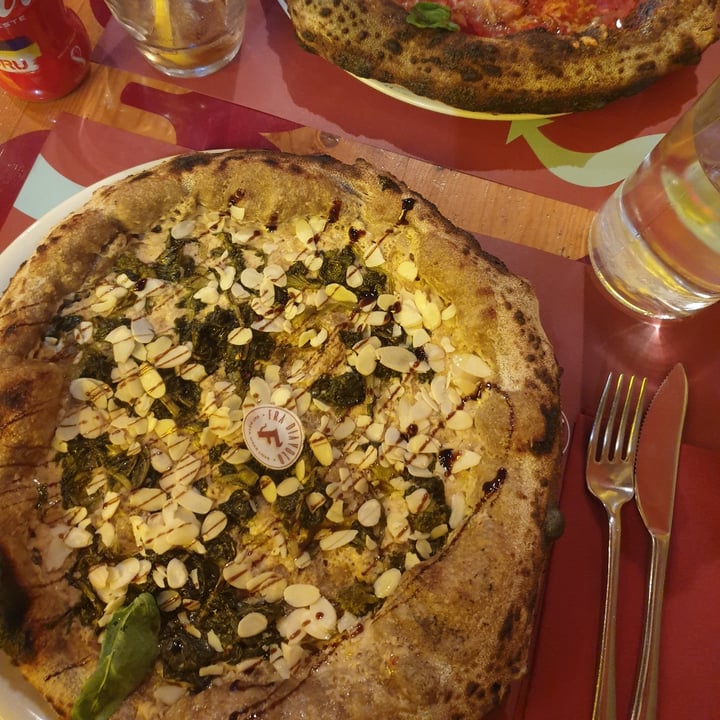 photo of Fra Diavolo Pizzeria - Torino Piazza Carlina Pizza porcino stammi vicino shared by @giogio99 on  06 Nov 2022 - review