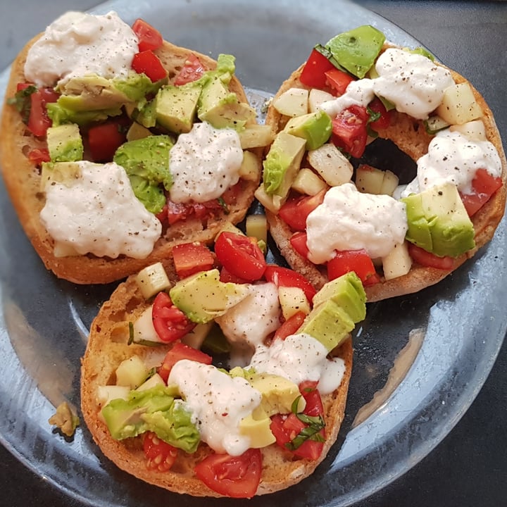 review photo of Il CashewFicio Alternativa 100% vegetale alla Stracciatella di Burrata shared by @veroveronica on 24 Jul 2022 - review