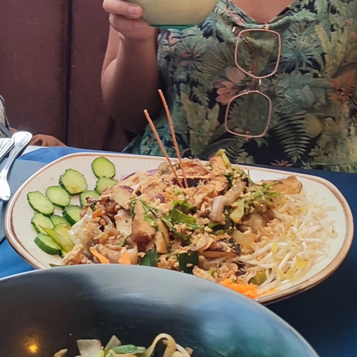 review photo of Le Bistrot Viet Bun bo vegano y Nem shared by @veganeandos on 30 Jul 2022 - review