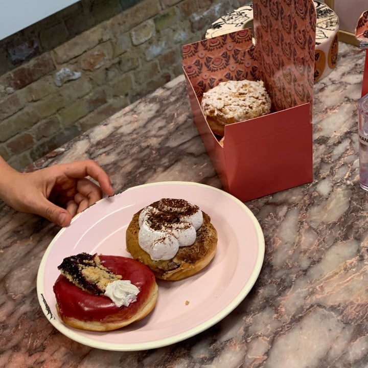 photo of Brammibal's Donuts Strawberry glaze Donut shared by @ggconlozaino on  07 Aug 2022 - review