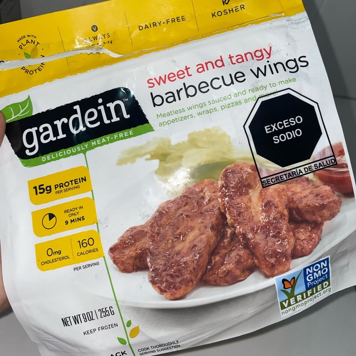 photo of Gardein Sweet and Tangy Barbecue Wings shared by @danielamorgan on  21 Nov 2021 - review