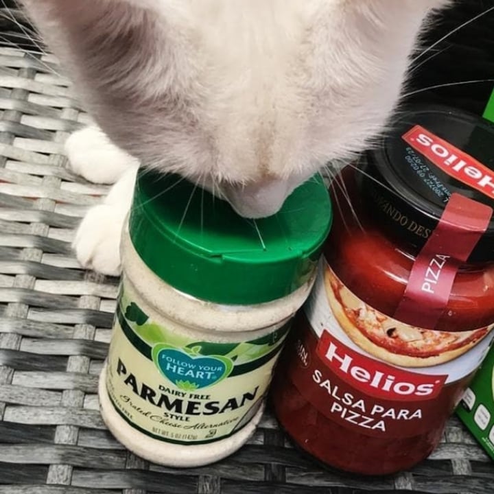 review photo of Follow Your Heart Dairy-Free Parmesan Shredded shared by @daveganmexa on 24 Oct 2020 - review