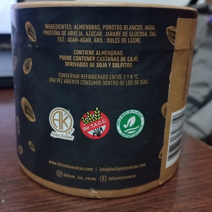 review photo of Felices Las Vacas Untable de Almendras Sabor Dulce de Leche Repostero shared by @tebanchay on 17 Jun 2022 - review