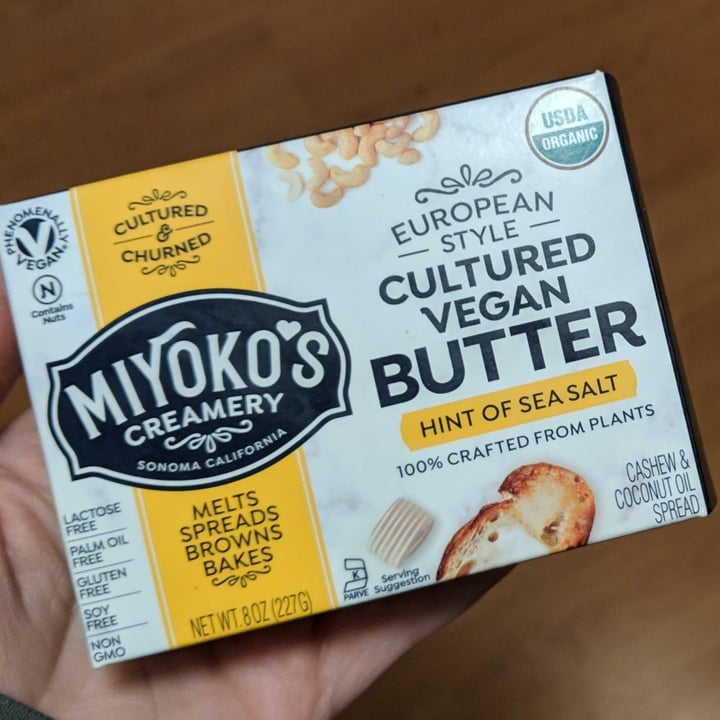 review photo of Miyoko's Creamery European Style Cultured Vegan Butter Hint of Sea Salt shared by @christinethevegan on 14 Nov 2020 - review