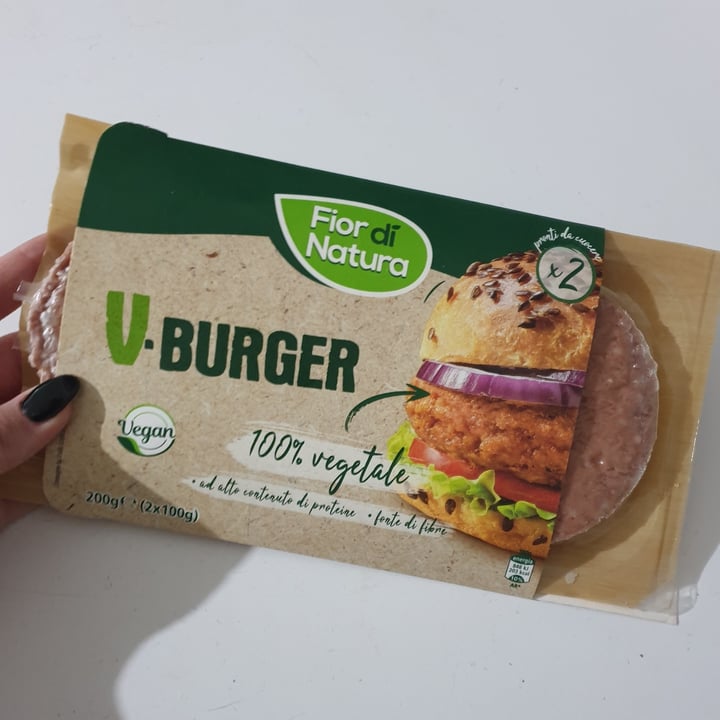 photo of Fior di Natura V-Burger shared by @disperancione on  07 Nov 2021 - review