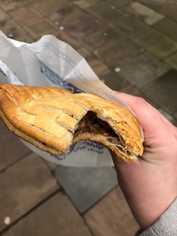 photo of Greggs Vegan Steak Bake shared by @thesunflowergrl on  24 Jan 2020 - review