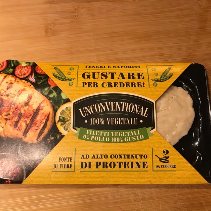 photo of Unconventional Filetti Vegetali 0% Pollo 100% Gusto - Plant Based Fillet shared by @alicelaneva on  19 Oct 2022 - review