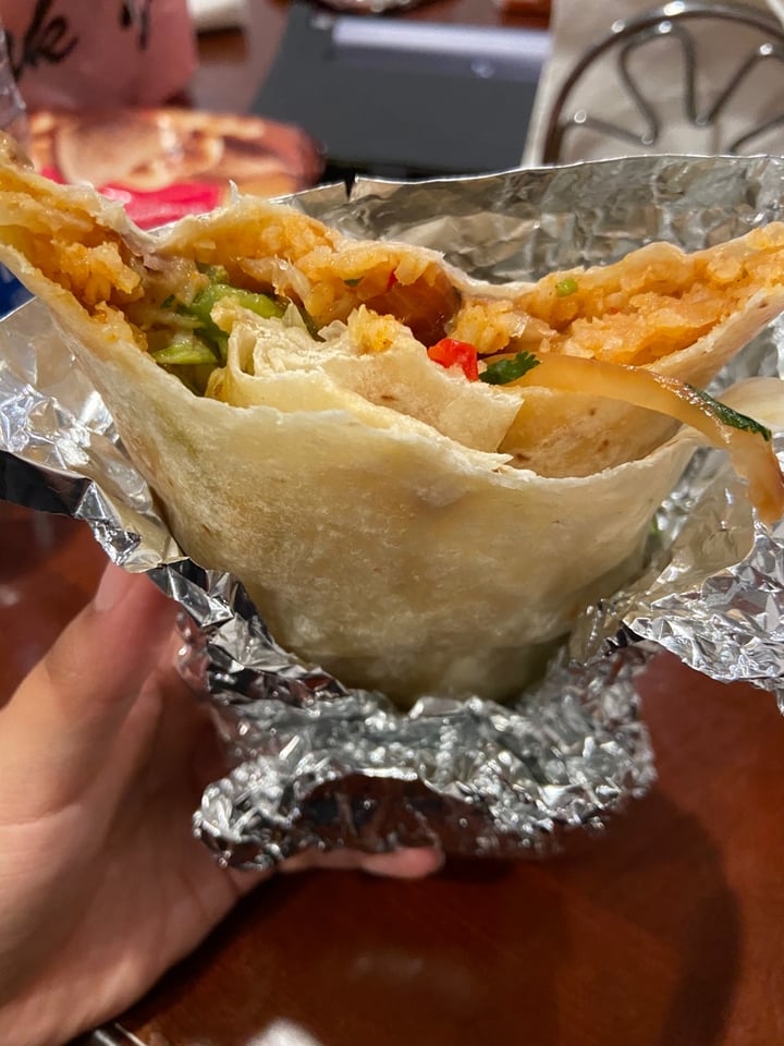 photo of Taqueria El Taco Loco #7 Vegetarian burrito shared by @mynameisweird on  24 Mar 2020 - review
