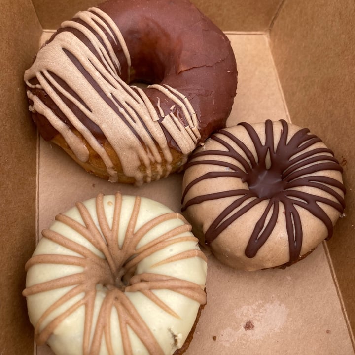photo of The Hippie Bakery Donut chocolate shared by @marianaimb on  26 Sep 2021 - review