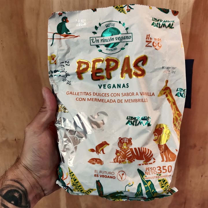 photo of Un Rincón Vegano Pepas Galletitas Dulces con Sabor a Vainilla con Mermelada de Membrillo shared by @leormax on  11 Jan 2022 - review