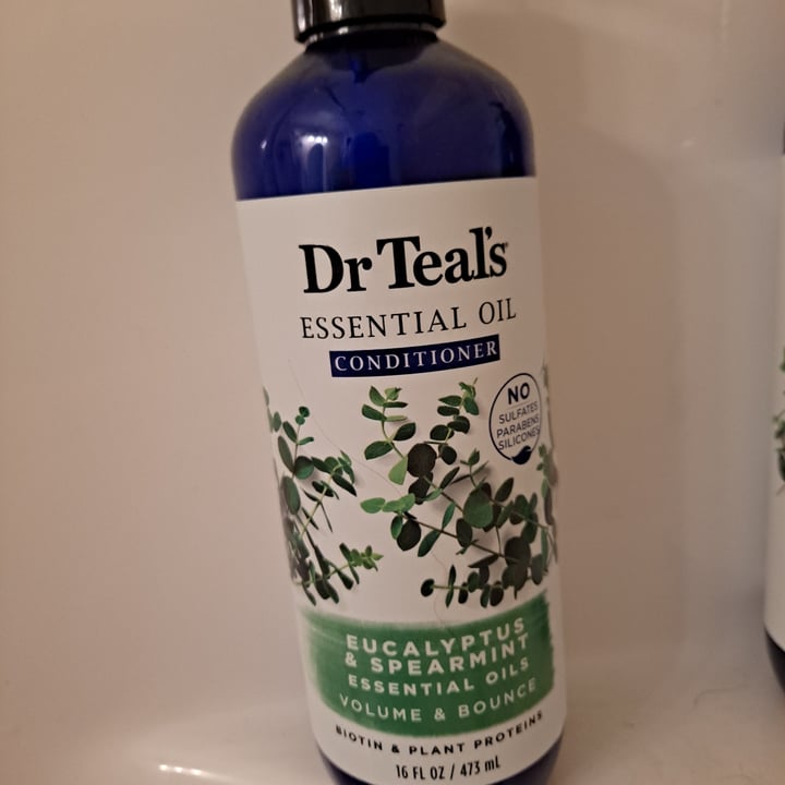 photo of Dr Teal's Essential oil conditioner shared by @ppohlman on  17 Jun 2021 - review